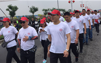 “放松心情，，，，，磨砺意志，，，，，超越自我” 正定公司参加徒步走活动