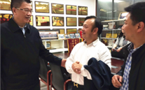 重庆市人大常委会副主任、市总工会主席郑洪一行来亚星集团视察调研